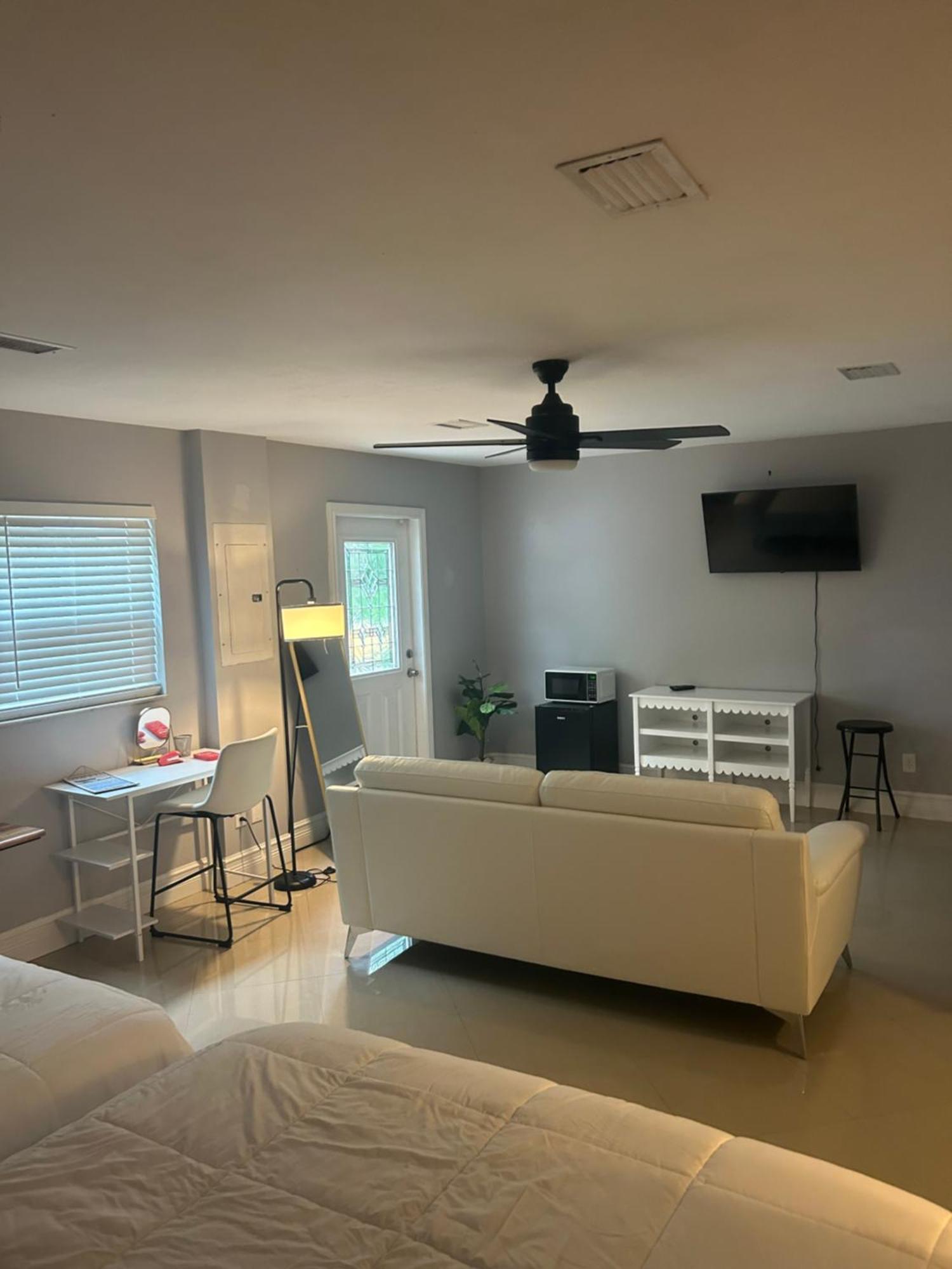 Hotel Elles Place Fort Lauderdale Exterior foto
